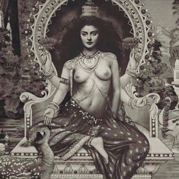 Meet your Posher, Joleen - Picture 1 of 1